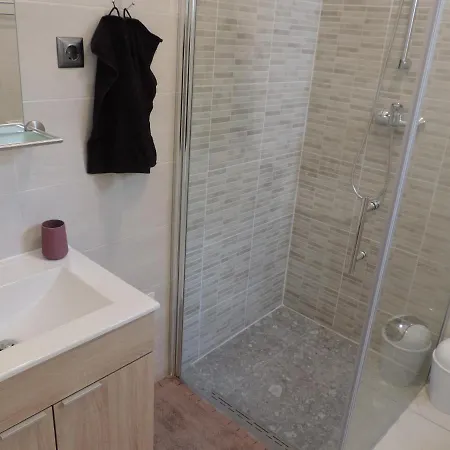 Carla Apartment