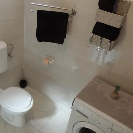 Carla Apartment Split